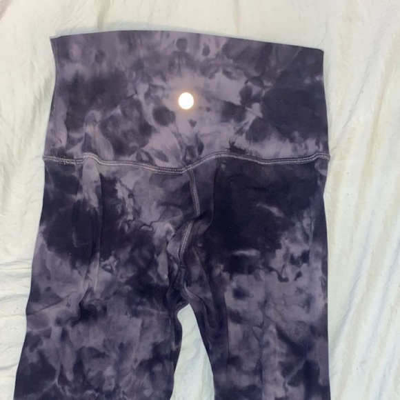 lululemon athletica Pants - lululemon size 4 tie dye leggings
